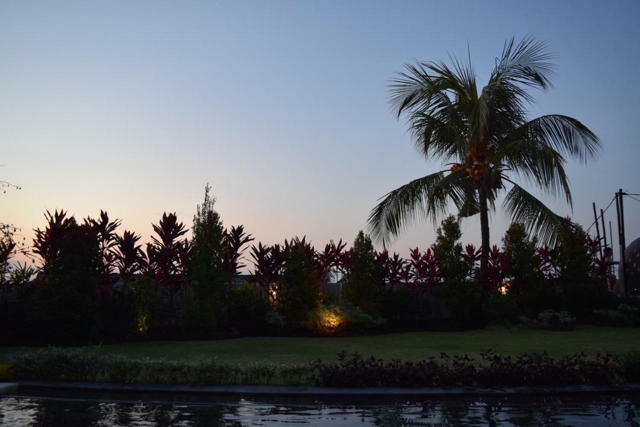 Villa Putih Lovina Exteriör bild